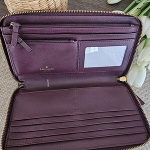 Kate Spade laurel talla travel wallet